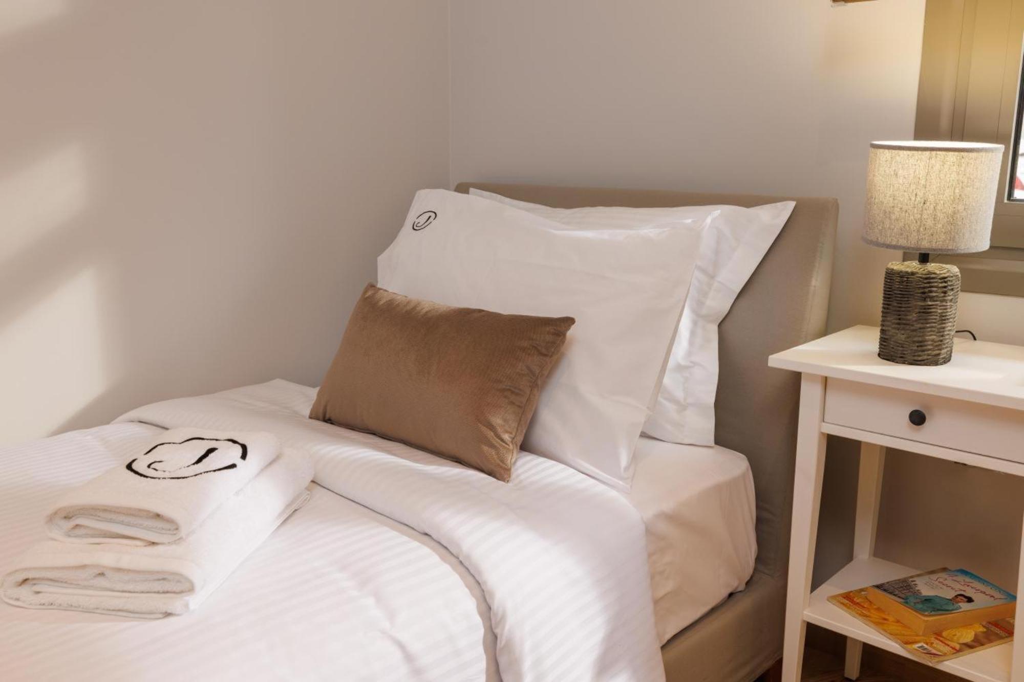 Jolly Suites Heraklion Exteriör bild